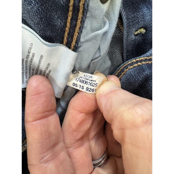 American Eagle Kick Boot Jeans Women’s Size 4 Blue Low Rise Stretch Y2K Denim - Picture 10 of 12